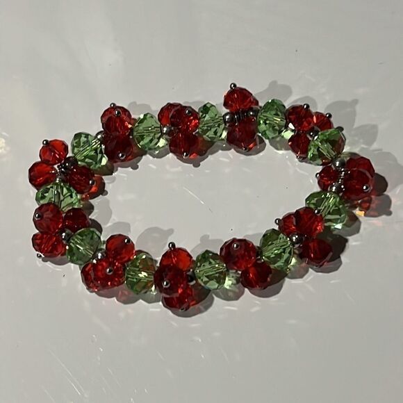 Bundle 3 for $15 Red And Green Beaded Stretch Bracelet - Picture 4 of 9